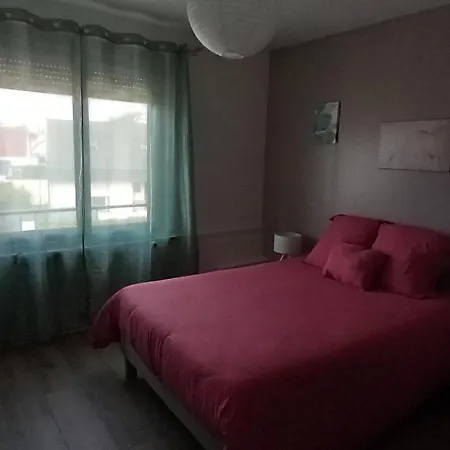 Les Aux Portes De L'authie Bed & Breakfast 3*