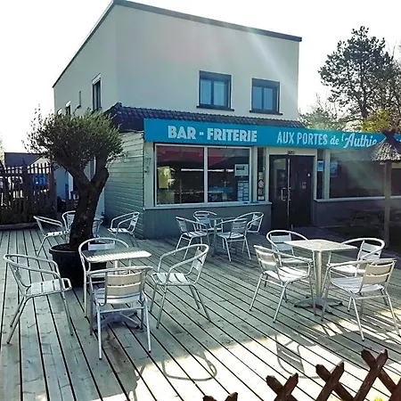 Les Aux Portes De L'authie 住宿加早餐酒店